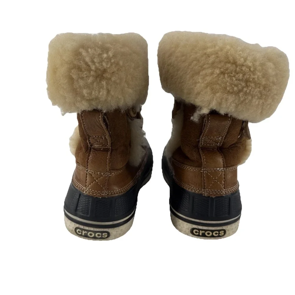 Crocs AllCast Luxe Duck Boots Women 7 Brown Faux Shearling Winter Waterproof